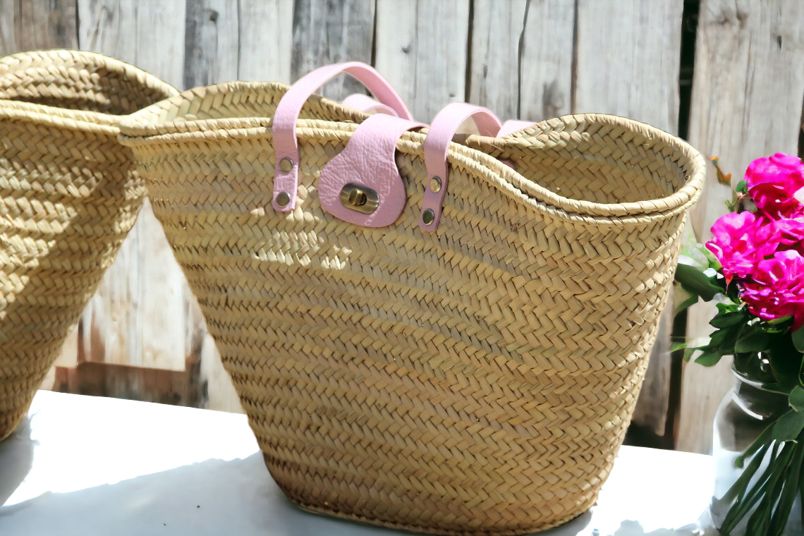 Straw Basket for women - Handmade with Leather: Brown